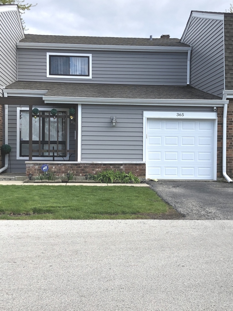 Harmony Village in Wheeling IL Homes for Sale Harmony Village in