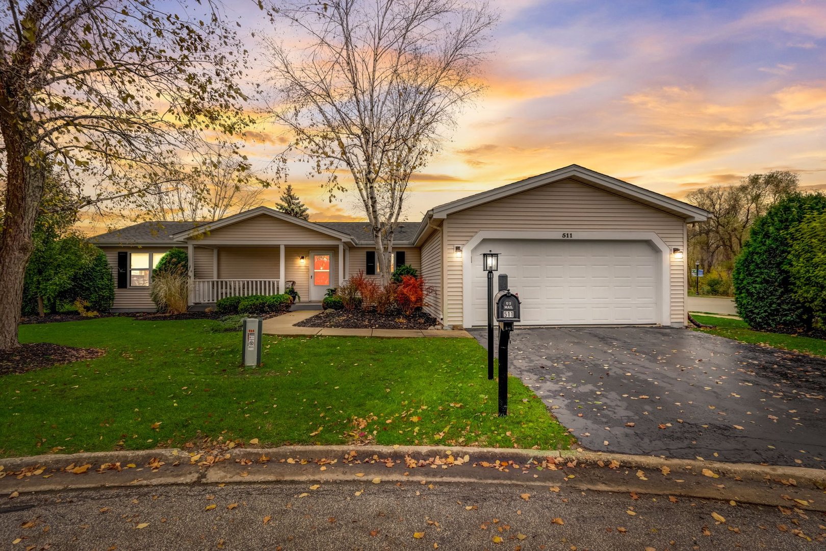 Saddlebrook Farms in Grayslake IL Homes for Sale Saddlebrook Farms in