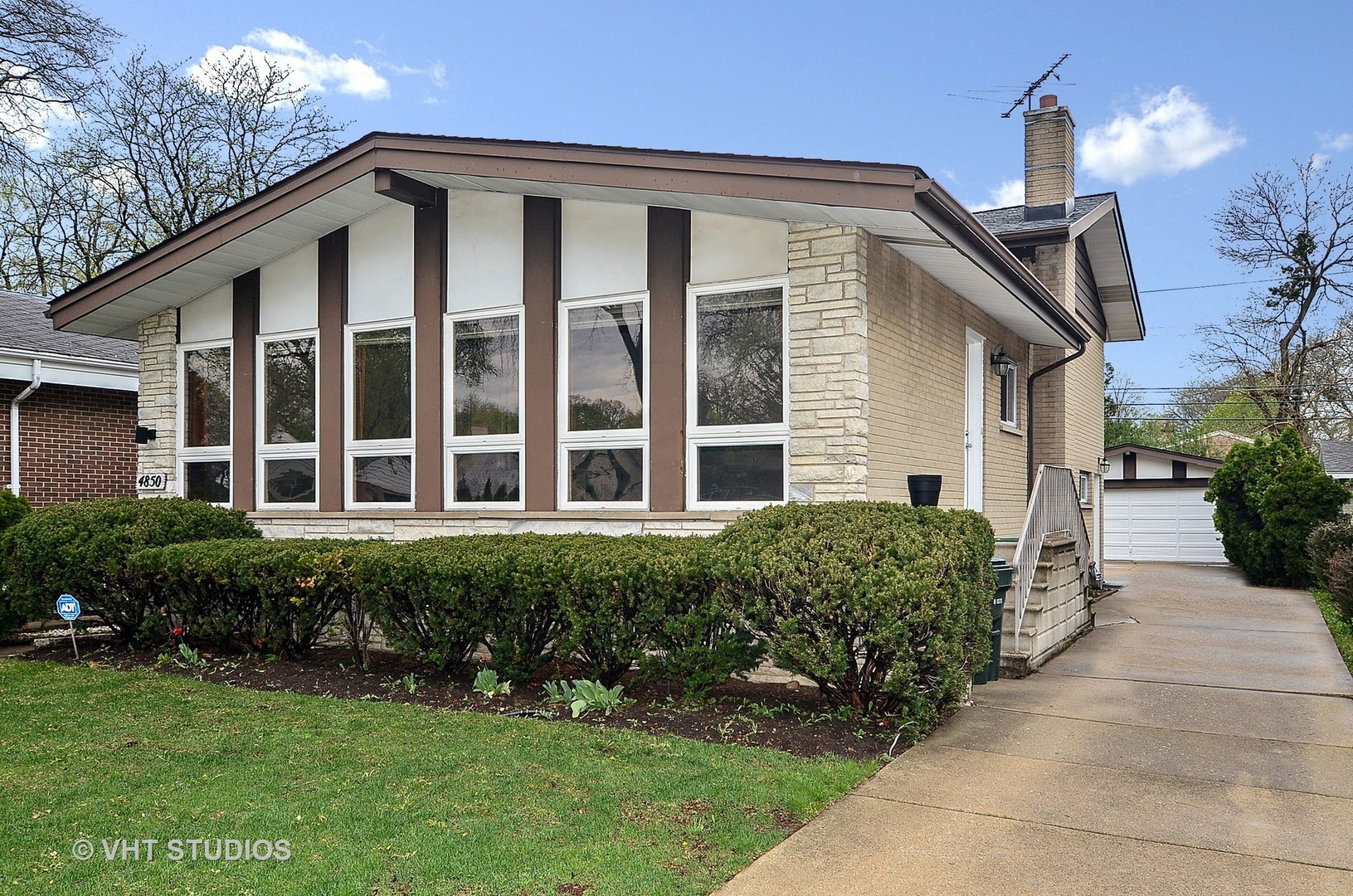 Photo of 4850 Lunt LINCOLNWOOD  60712