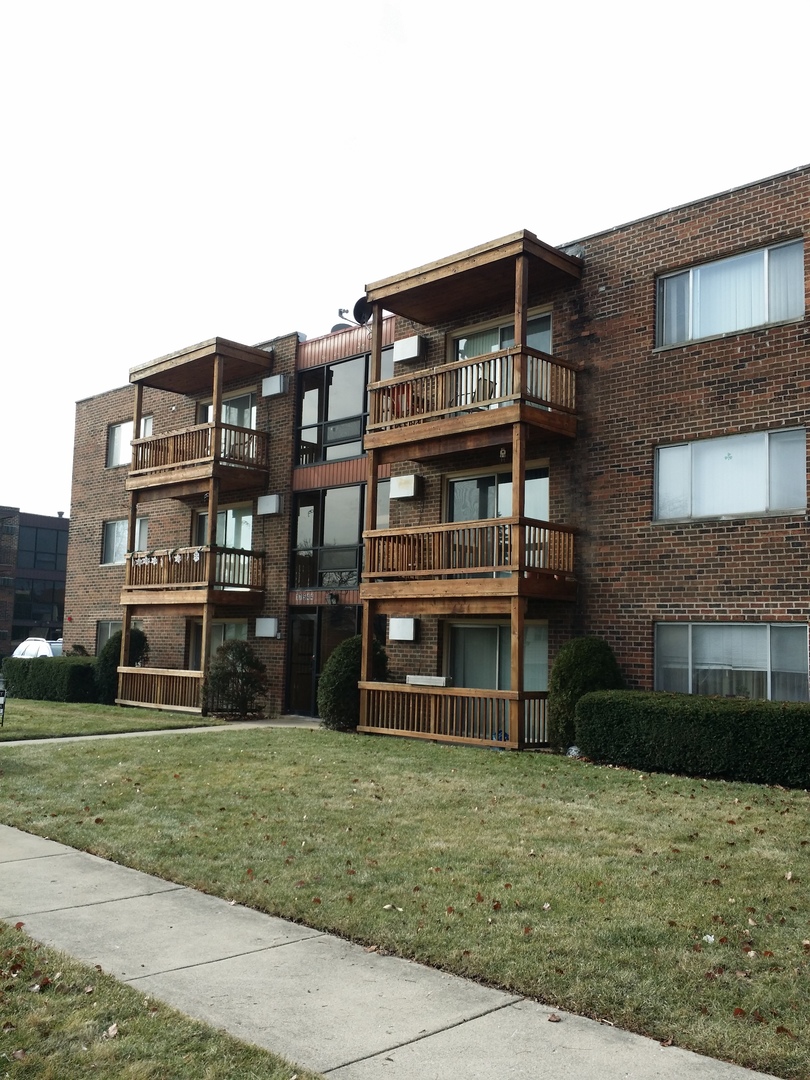 17544 71st Avenue Tinley Park IL 60477