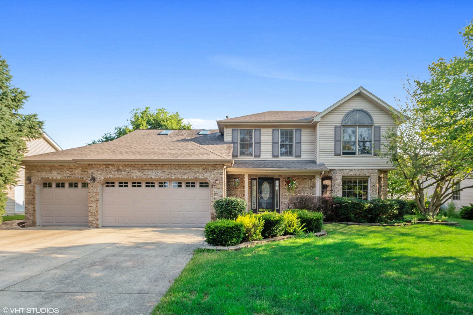 Walkers Grove in Plainfield IL Homes for Sale Walkers Grove in
