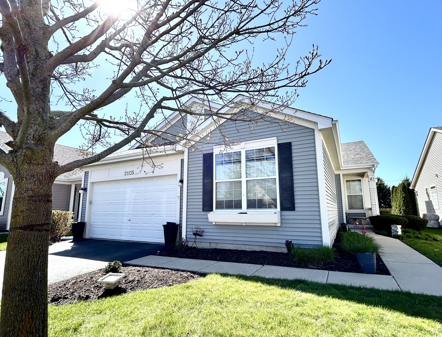 Carillon Lakes in Crest Hill IL Homes for Sale Carillon Lakes in