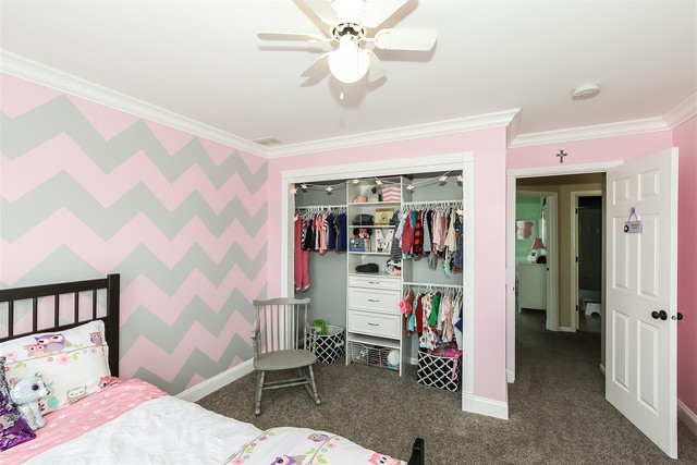 449 Farnsworth Circle