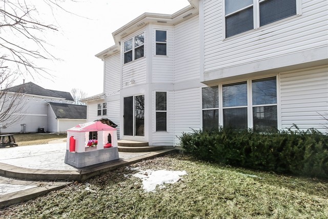 449 Farnsworth Circle