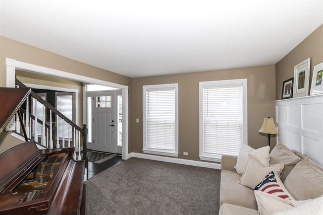 449 Farnsworth Circle