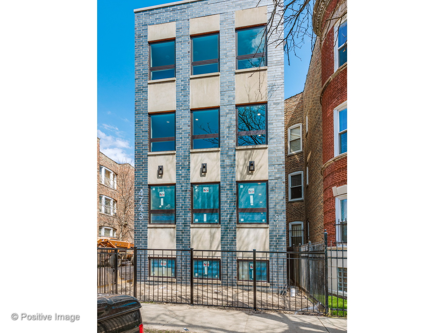 Photo of 4743 Saint Lawrence CHICAGO  60615