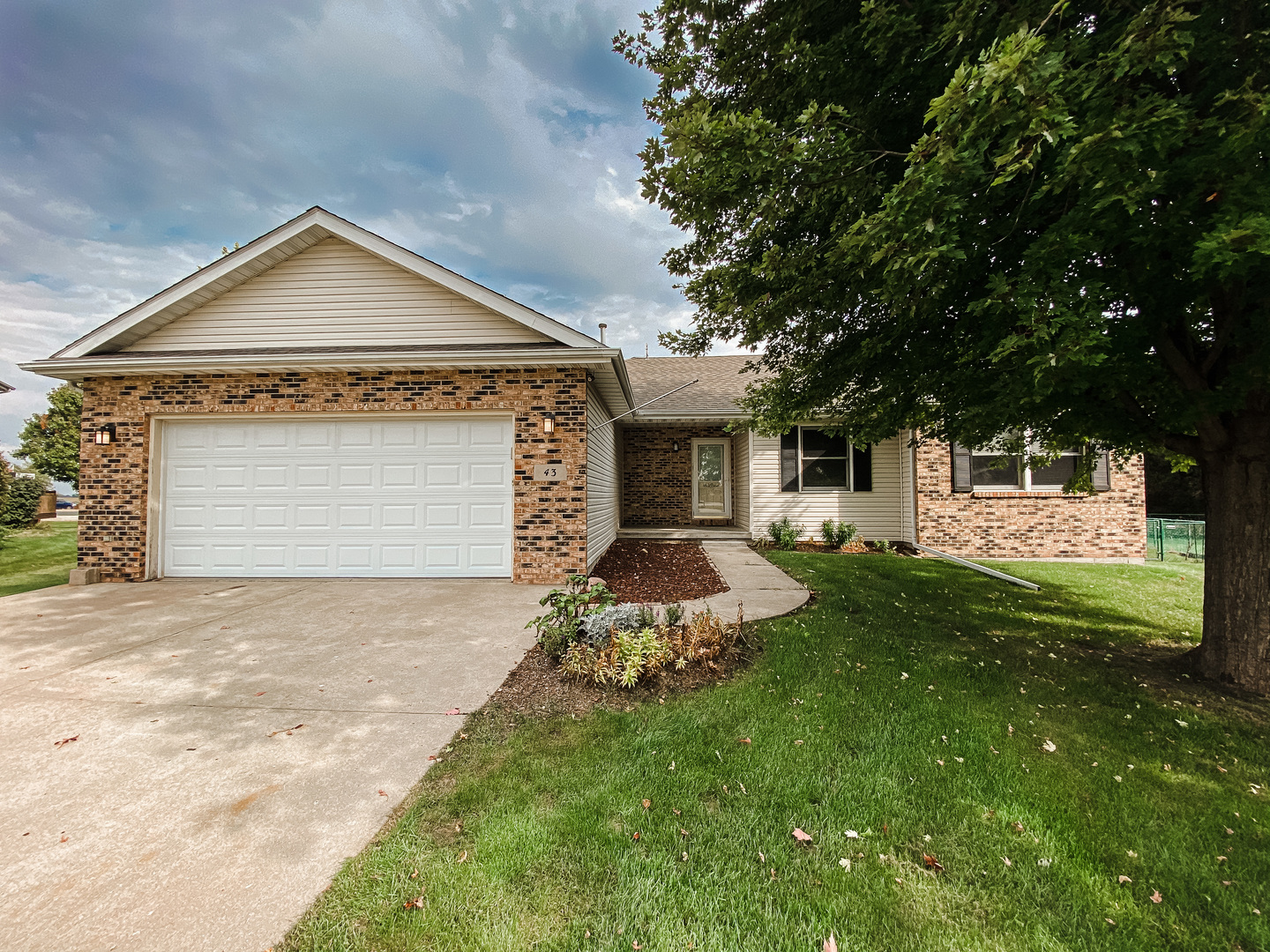 43 Mark , Amboy, IL MLS 10889306 Berkshire Hathaway HomeServices