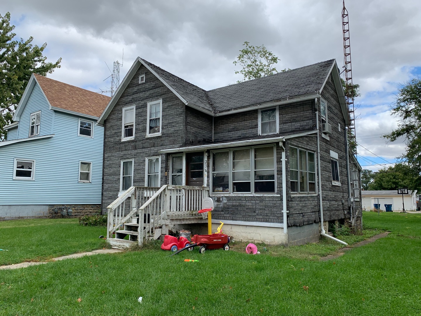 236 South Wabash Avenue Bradley IL 60915
