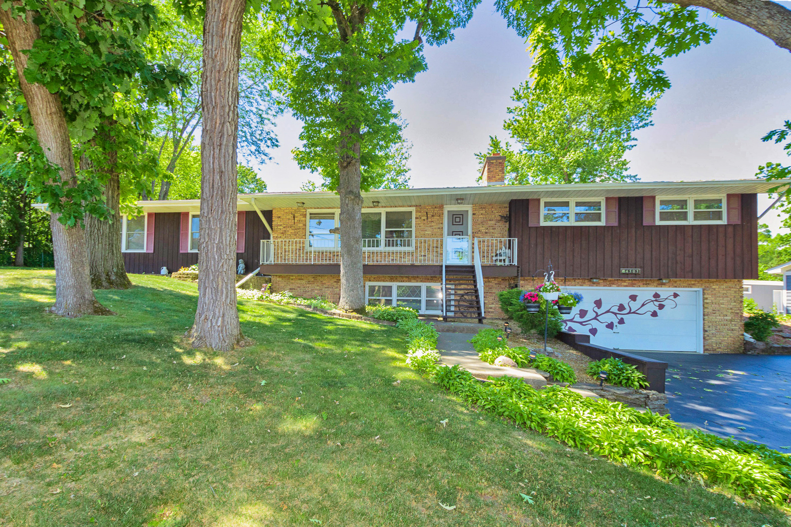 Crystal Lake IL Homes for Sale Crystal Lake Real Estate Bowers