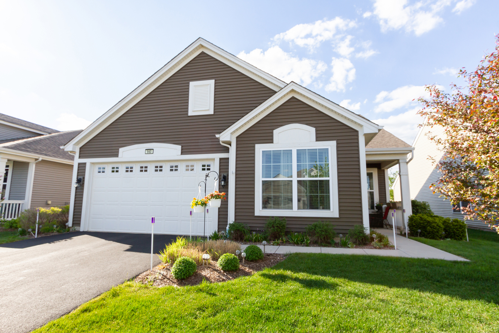 Carillon At Cambridge Lakes in Pingree Grove IL Homes for Sale