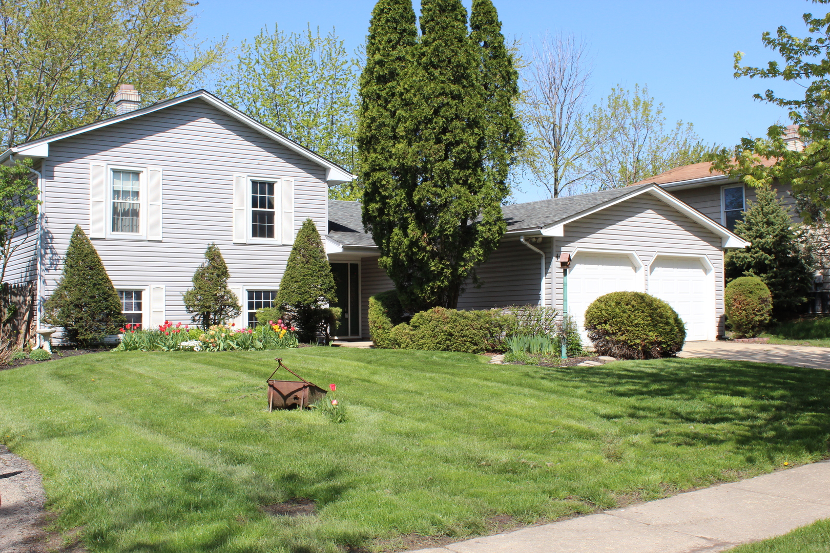 Indian Oaks in Bolingbrook IL Homes for Sale Indian Oaks in