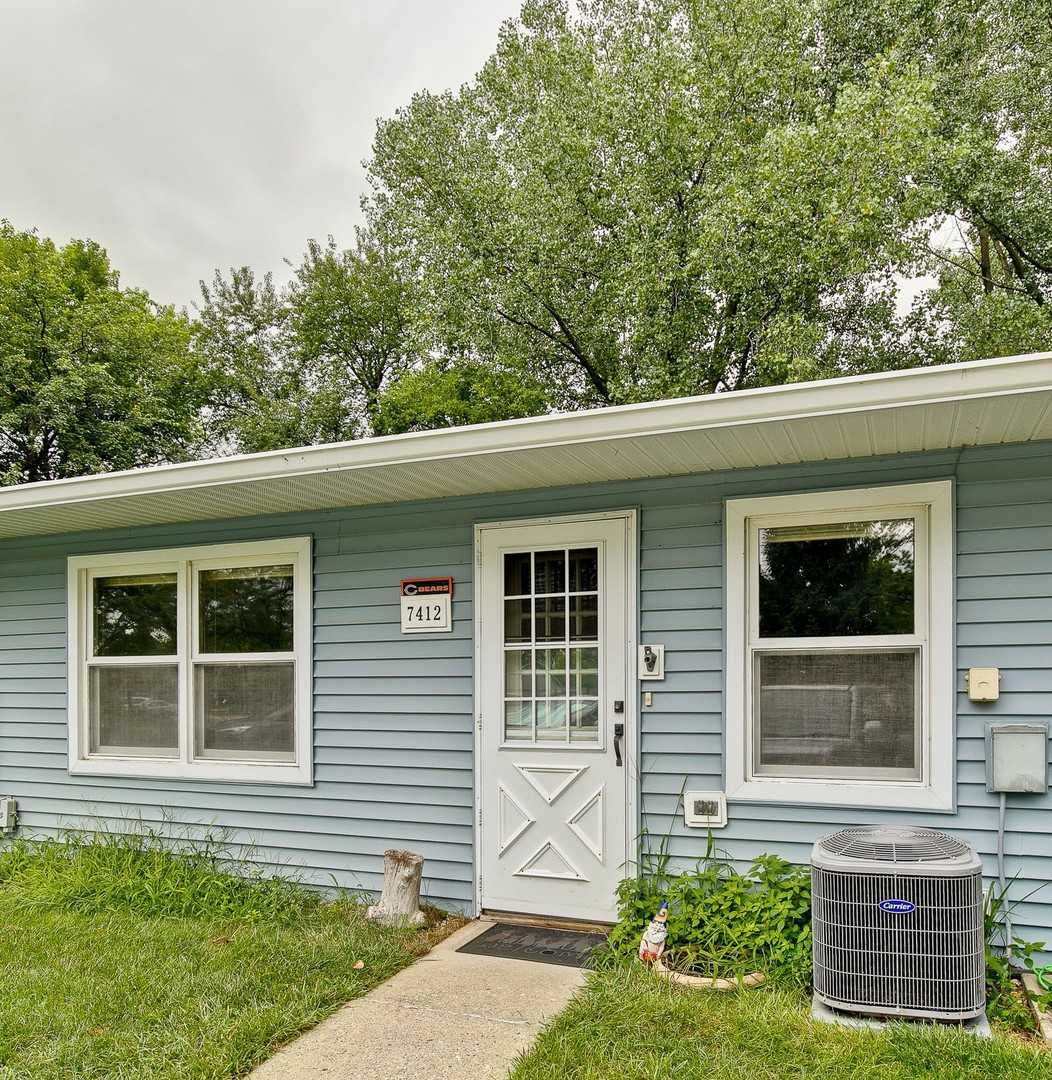 Leisure Village in Fox Lake IL Homes for Sale Leisure Village in Fox