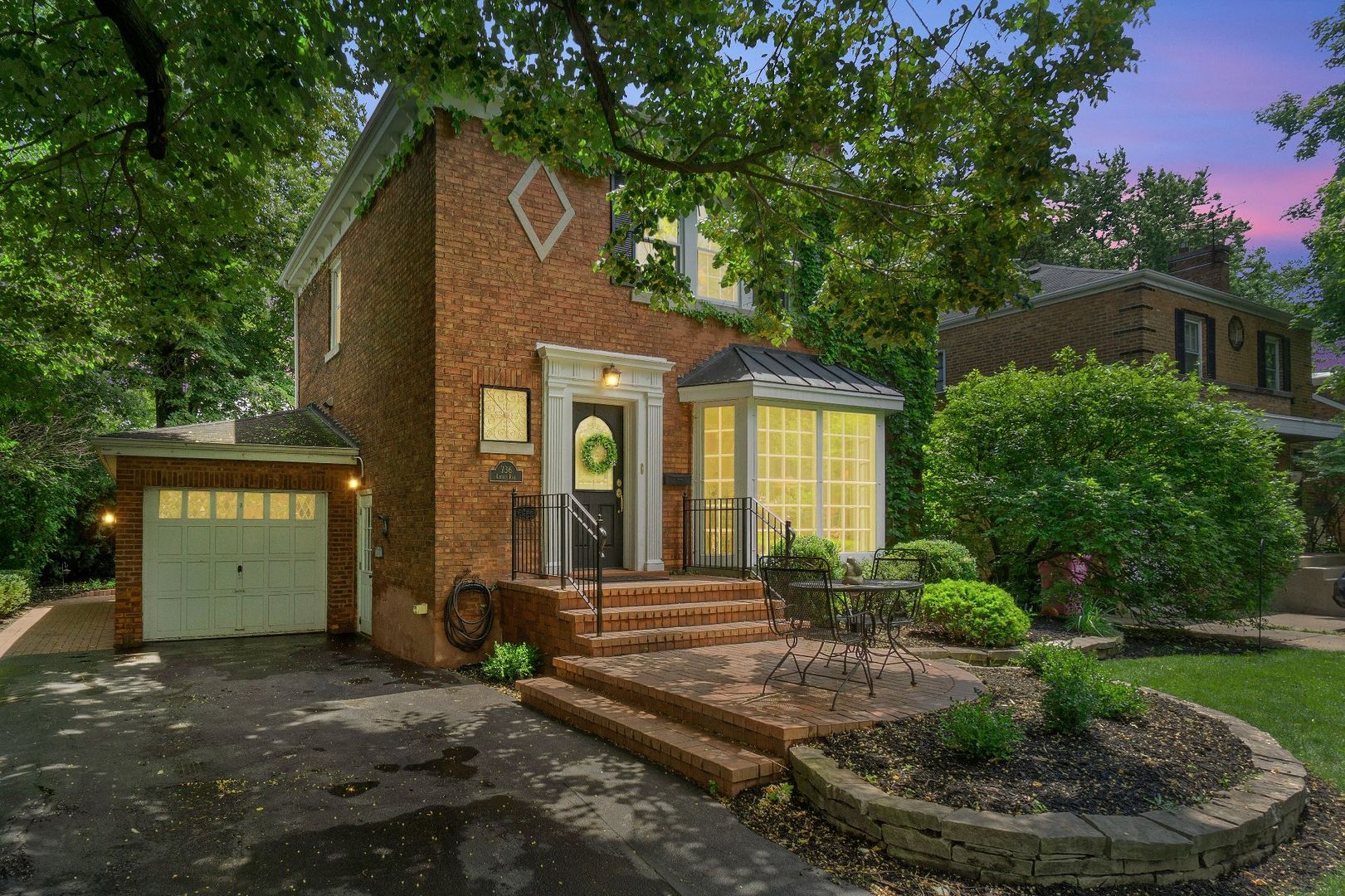 house for sale riverside