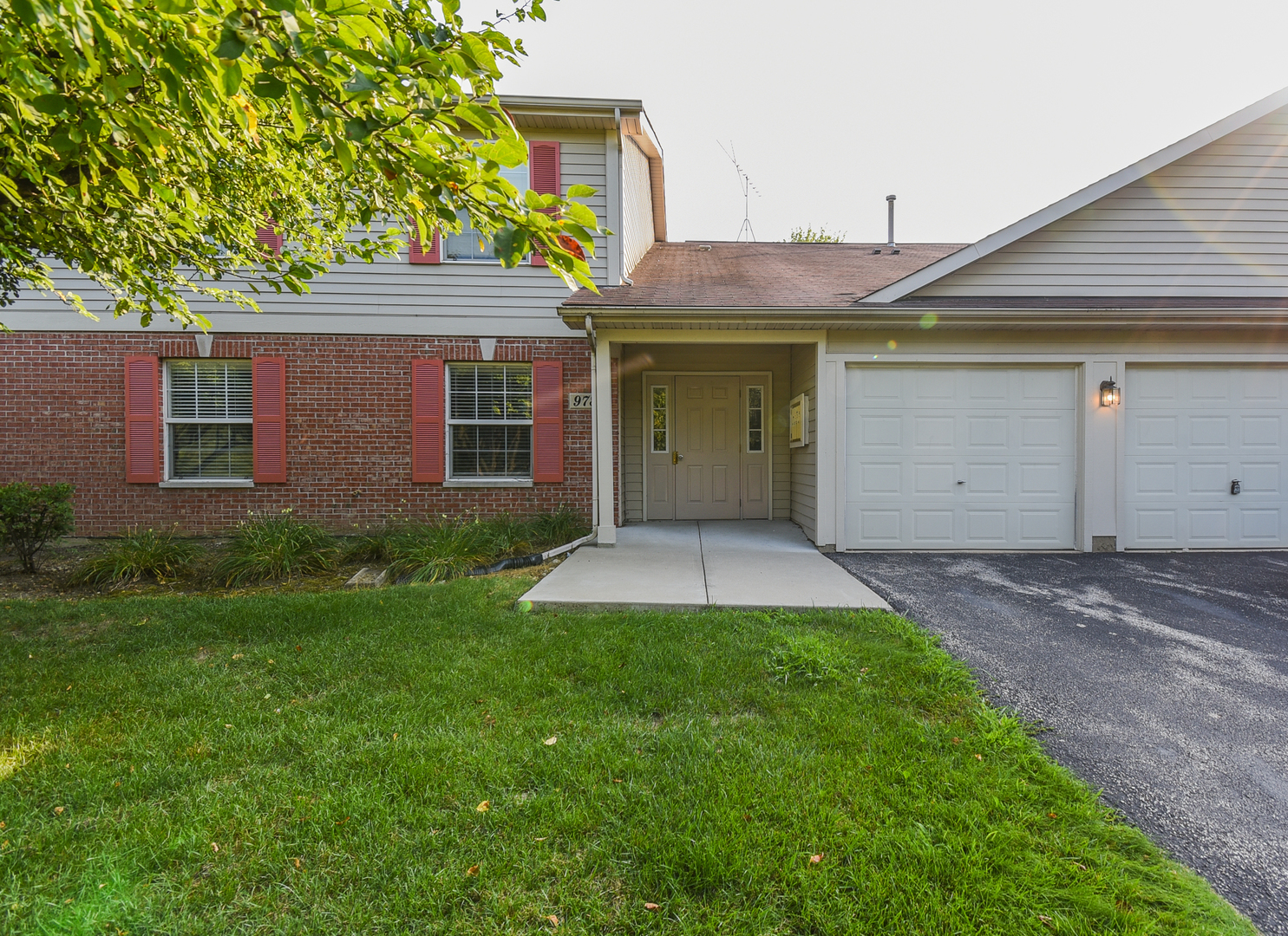 Fairfield Village in Round Lake Beach IL Homes for Sale Fairfield