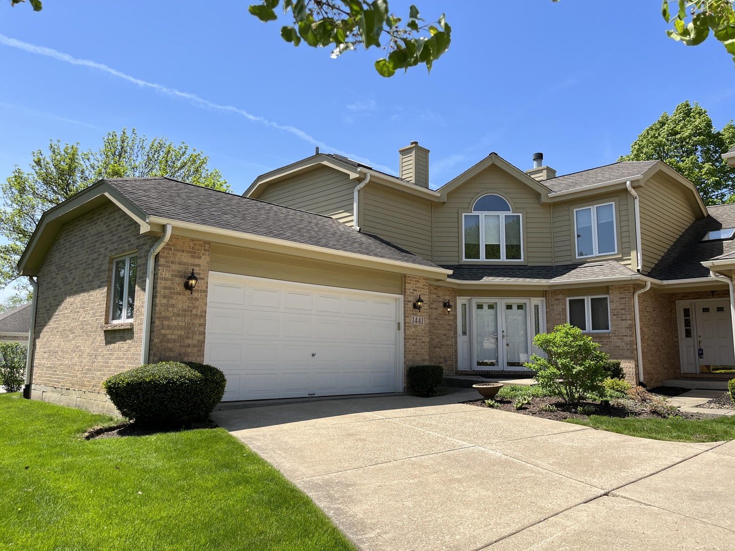 Norman Courts in Darien IL Homes for Sale Norman Courts in Darien