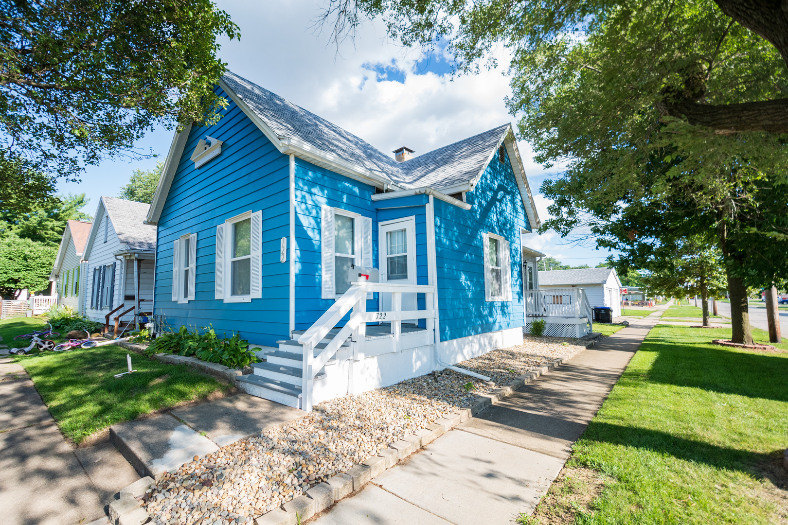 722 W Walnut , Bloomington, MLS 10804349 Berkshire Hathaway