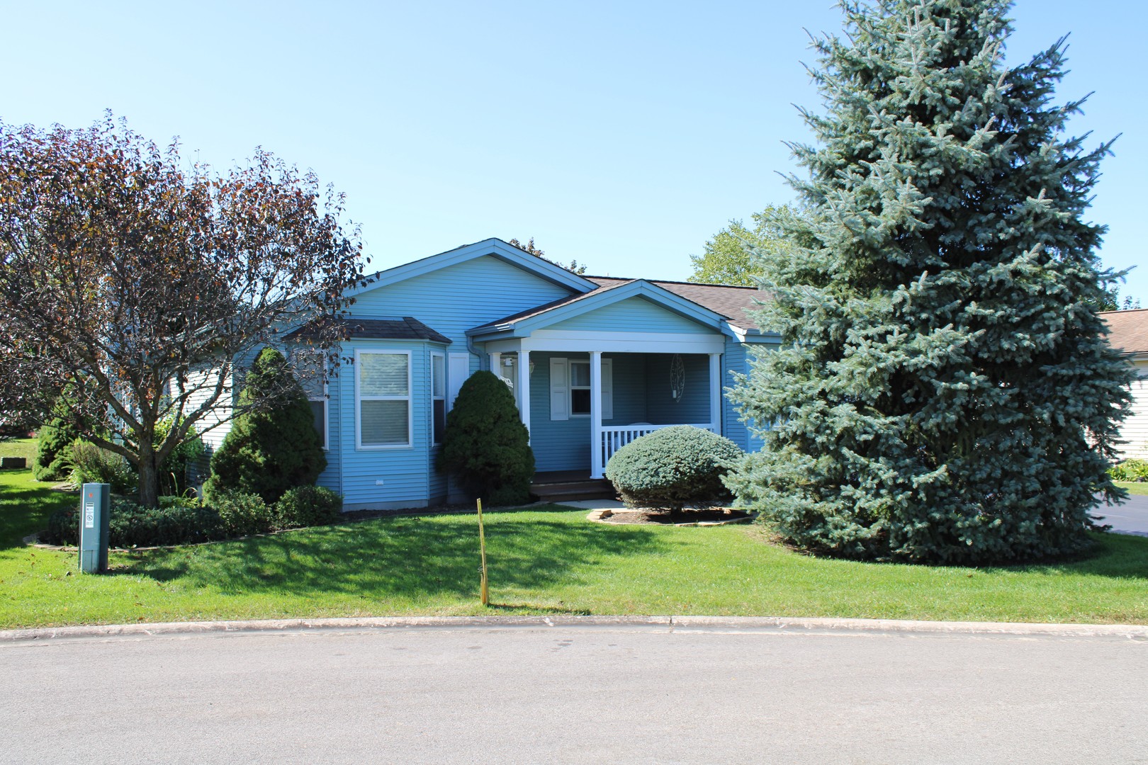 Saddlebrook Farms in Grayslake IL Homes for Sale Saddlebrook Farms in