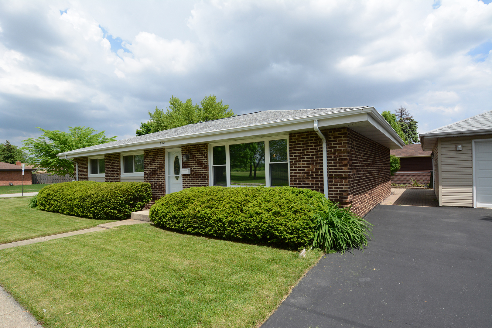 Wood Dale IL Homes for Sale Wood Dale Real Estate Bowers Realty Group