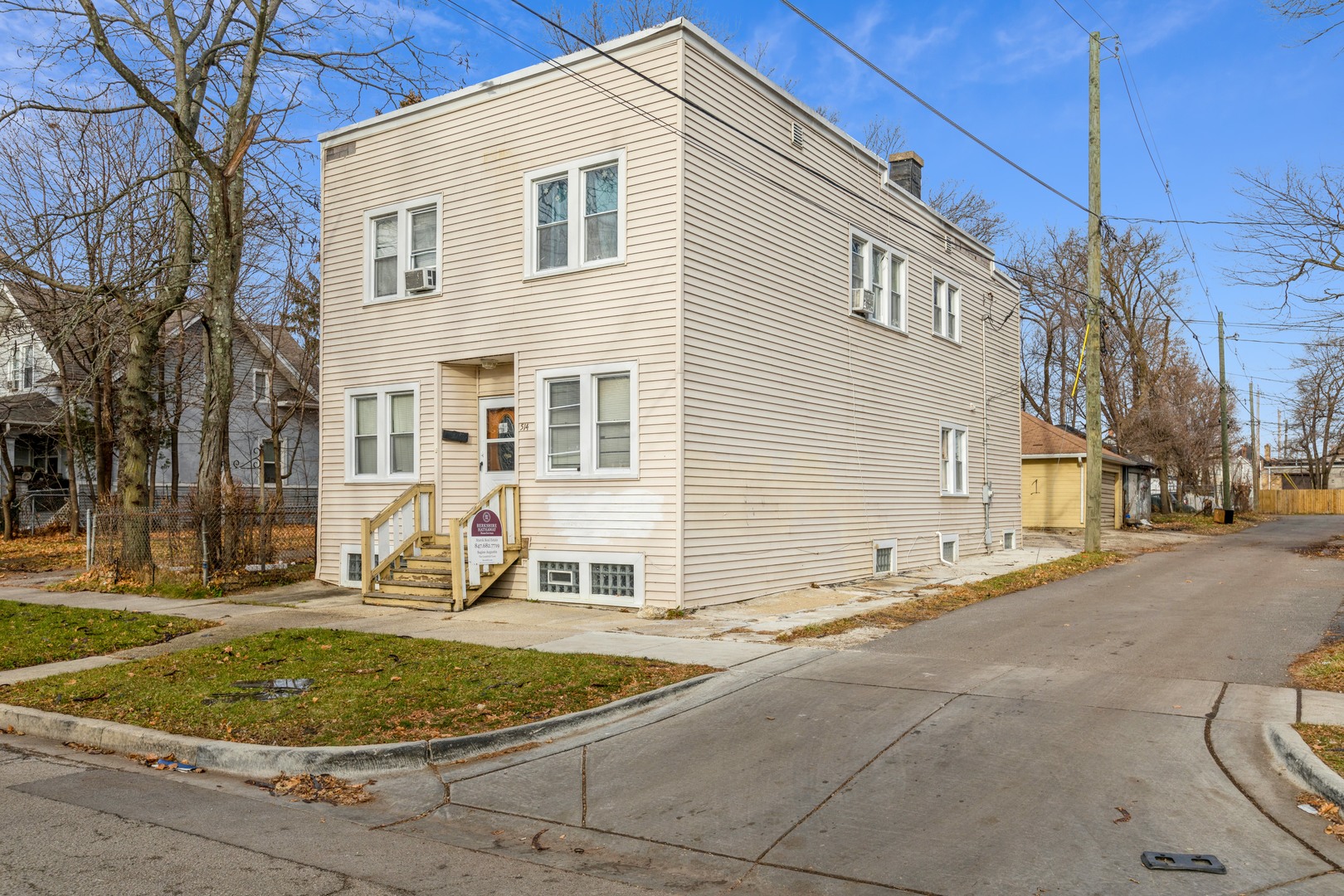 Waukegan IL Homes for Sale Waukegan Real Estate Bowers Realty Group