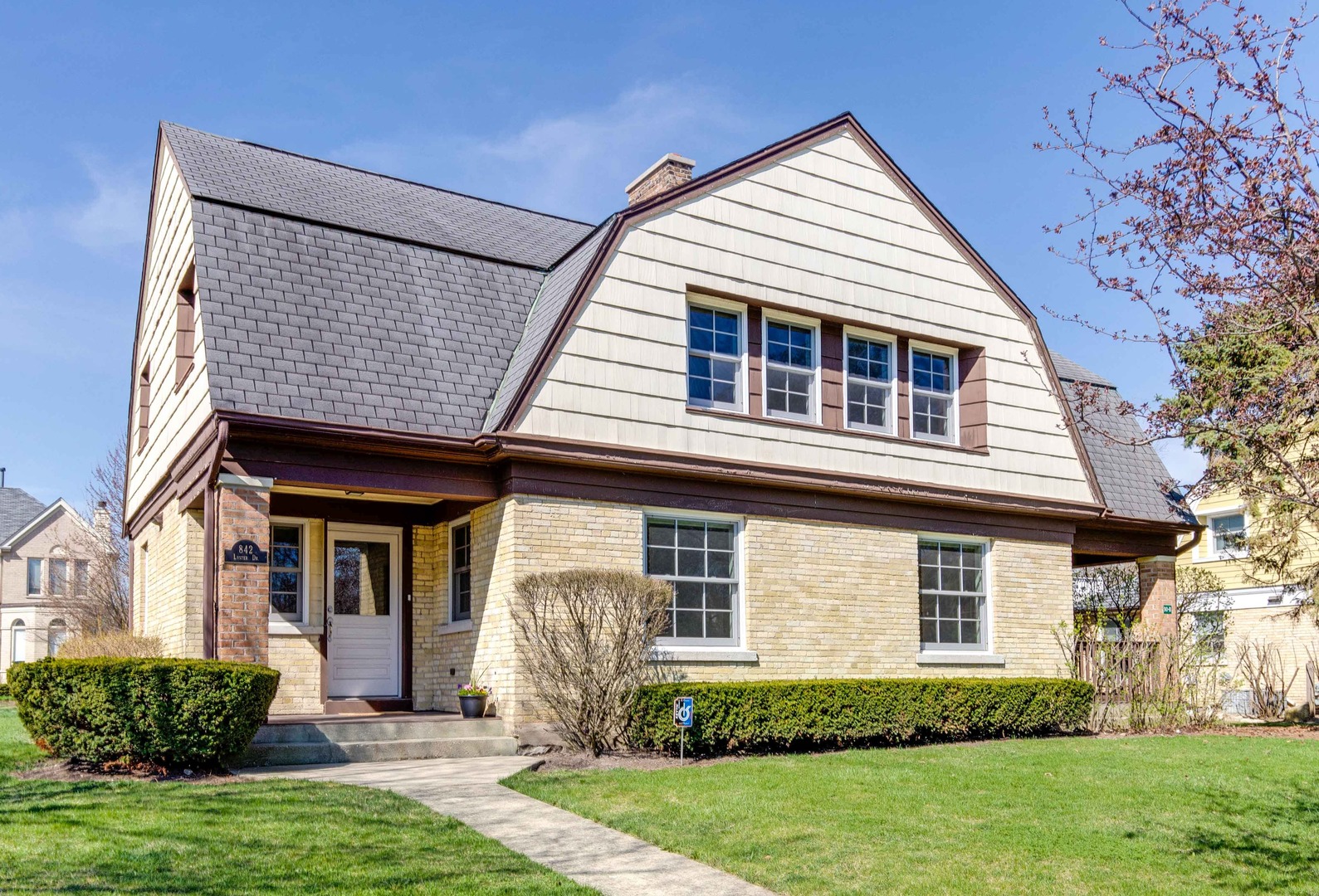 Highwood IL Homes for Sale Highwood Real Estate Bowers Realty Group