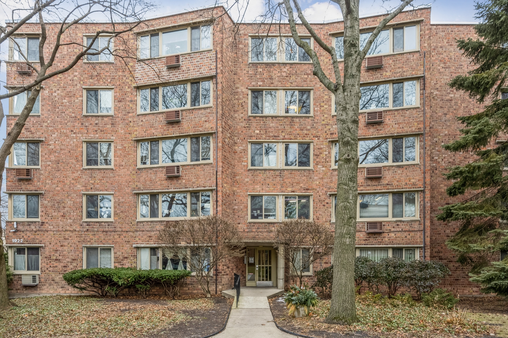 Winchester Hood Extension B in Chicago IL Homes for Sale Winchester