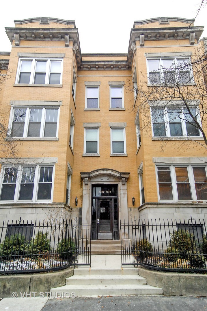 Photo of 5324 Hyde Park CHICAGO  60615