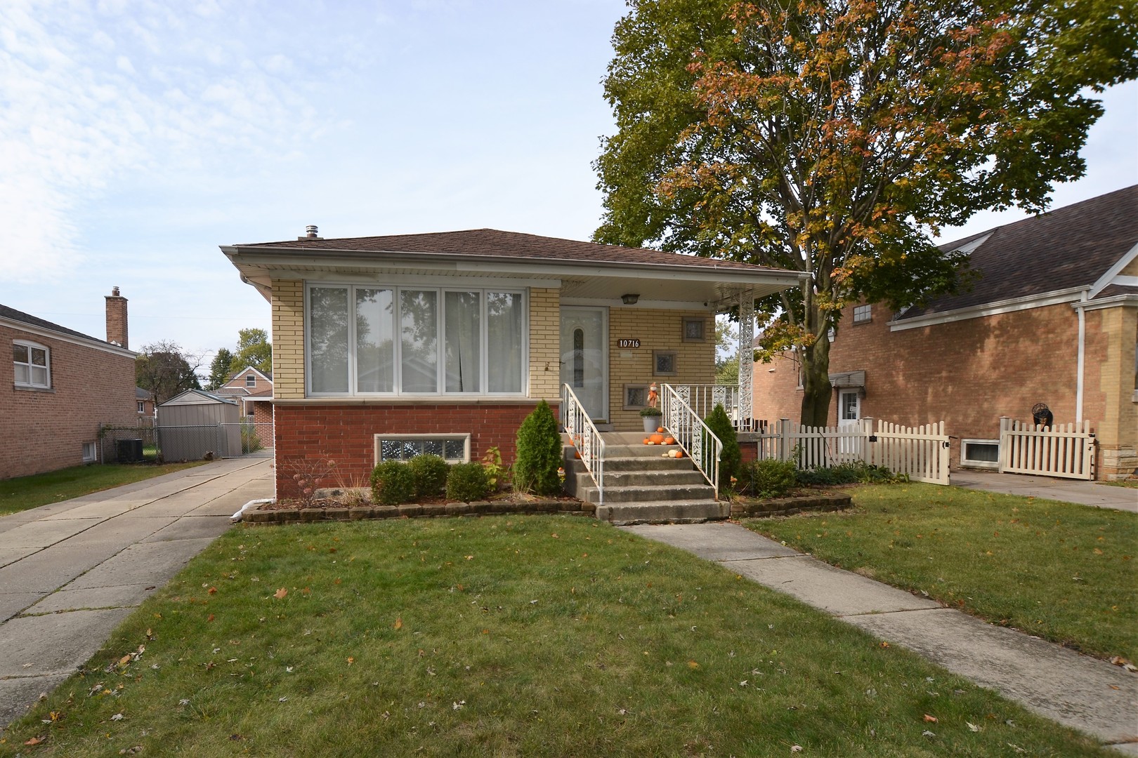 Photo of 10716 Kenneth Oak Lawn IL 60453