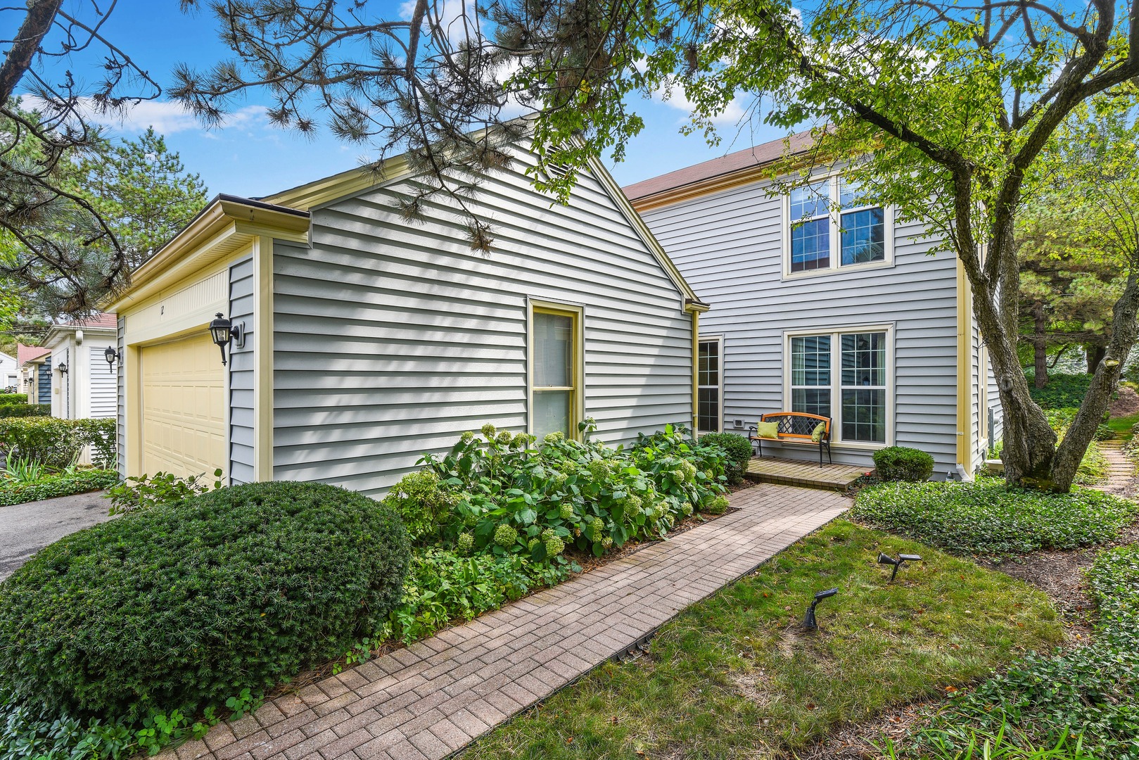 Ancient Tree in Northbrook IL Homes for Sale Ancient Tree in Northbrook Real Estate Bowers