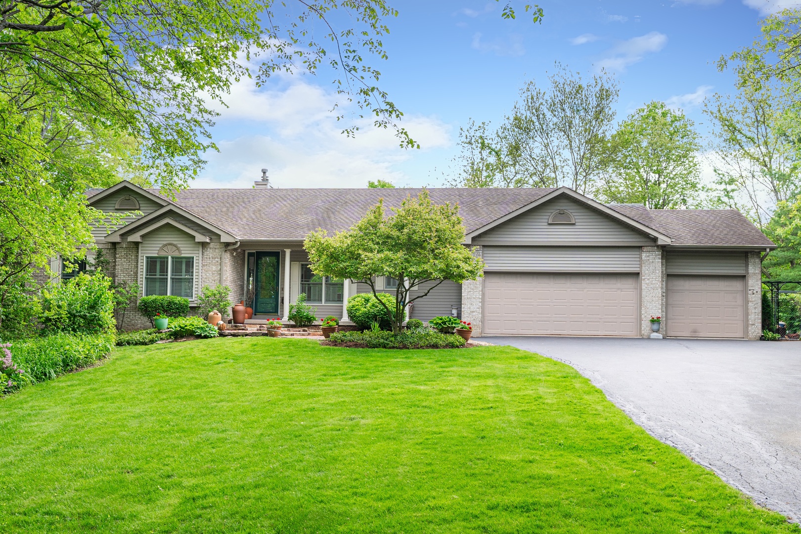 River Oaks in Kingston IL Homes for Sale River Oaks in Kingston Real