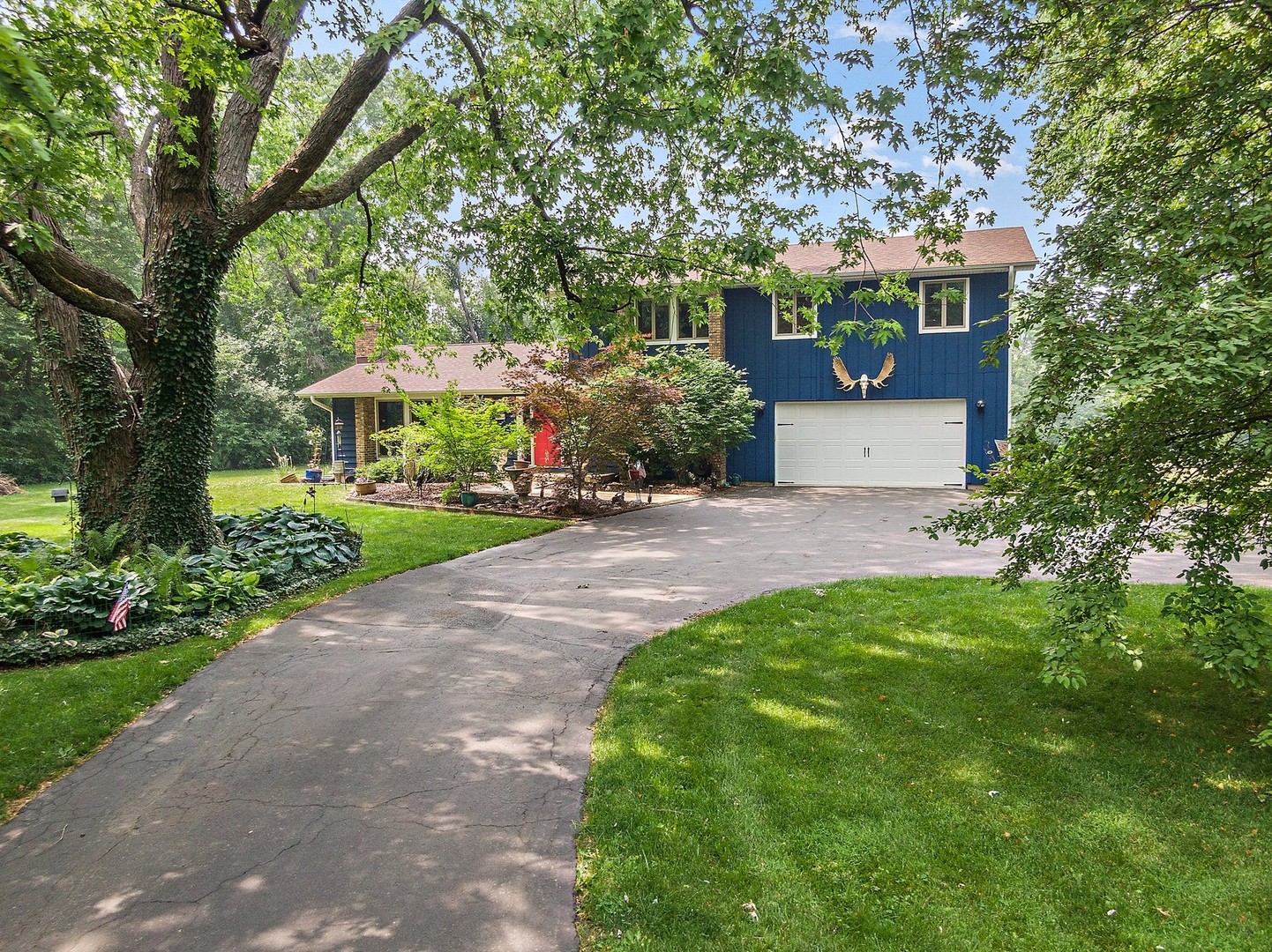 Sleepy Hollow Manor in Sleepy Hollow IL Homes for Sale Sleepy Hollow