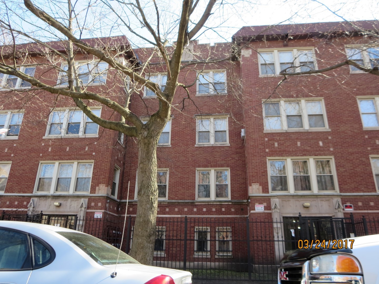 7601 Essex Avenue S 3 Chicago, Illinois 2 bedroom condo in a classic brick vintage building. SOLD AS-IS AND READY FOR A NEW FAMILY. NOT BANK OWNED AND NOT A SHORT SALE, OWNERS ARE LOCAL AND MOTIVATED. THIS HOME IS BEING SOLD AS-IS, SO PLEASE INSPECT PRIOR TO SUBMITTING AN OFFER. PLEASE NOTE: 0% TAX PRORATIONS ARE OFFERED, THE SELLER WILL PAY CURRENT AND ALL PRIOR TAX BUT 0% CREDIT FOR FUTURE BILLS. SPECIAL WARRANTY DEED AT CLOSING. NO SURVEY. FOR FASTER RESPONSE PLEASE USE SELLERS CONTRACT, ADDENDUM AND DISCLOSURES UNDER DOCUMENTS. EMAILING AGENT IS PREFERRED OVER CALLS .