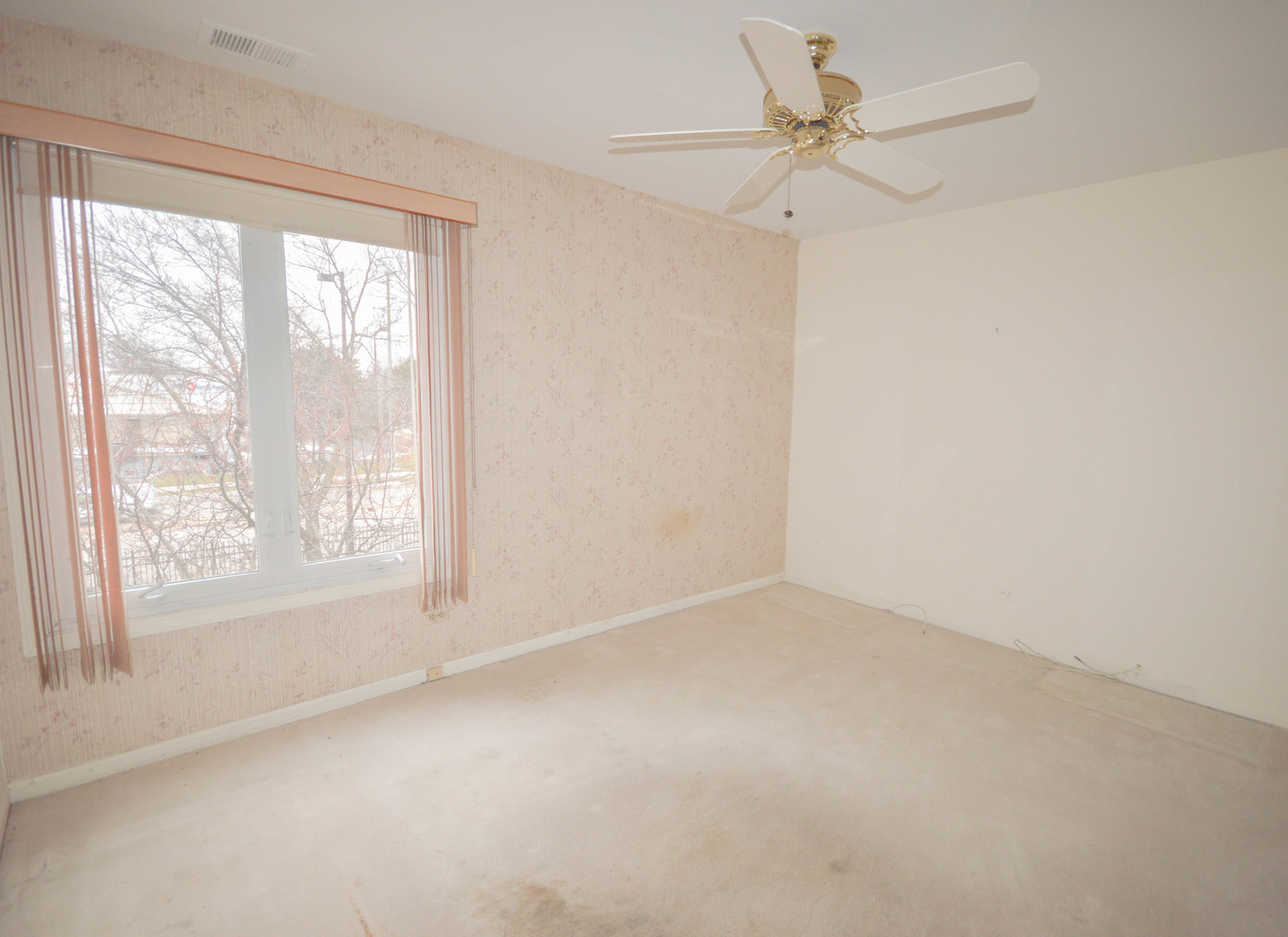 50 LAKE Boulevard 632