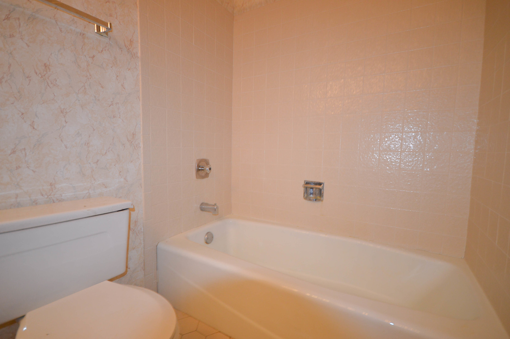 50 LAKE Boulevard 632