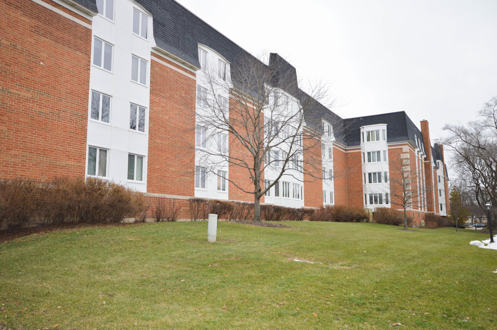 50 LAKE Boulevard 632