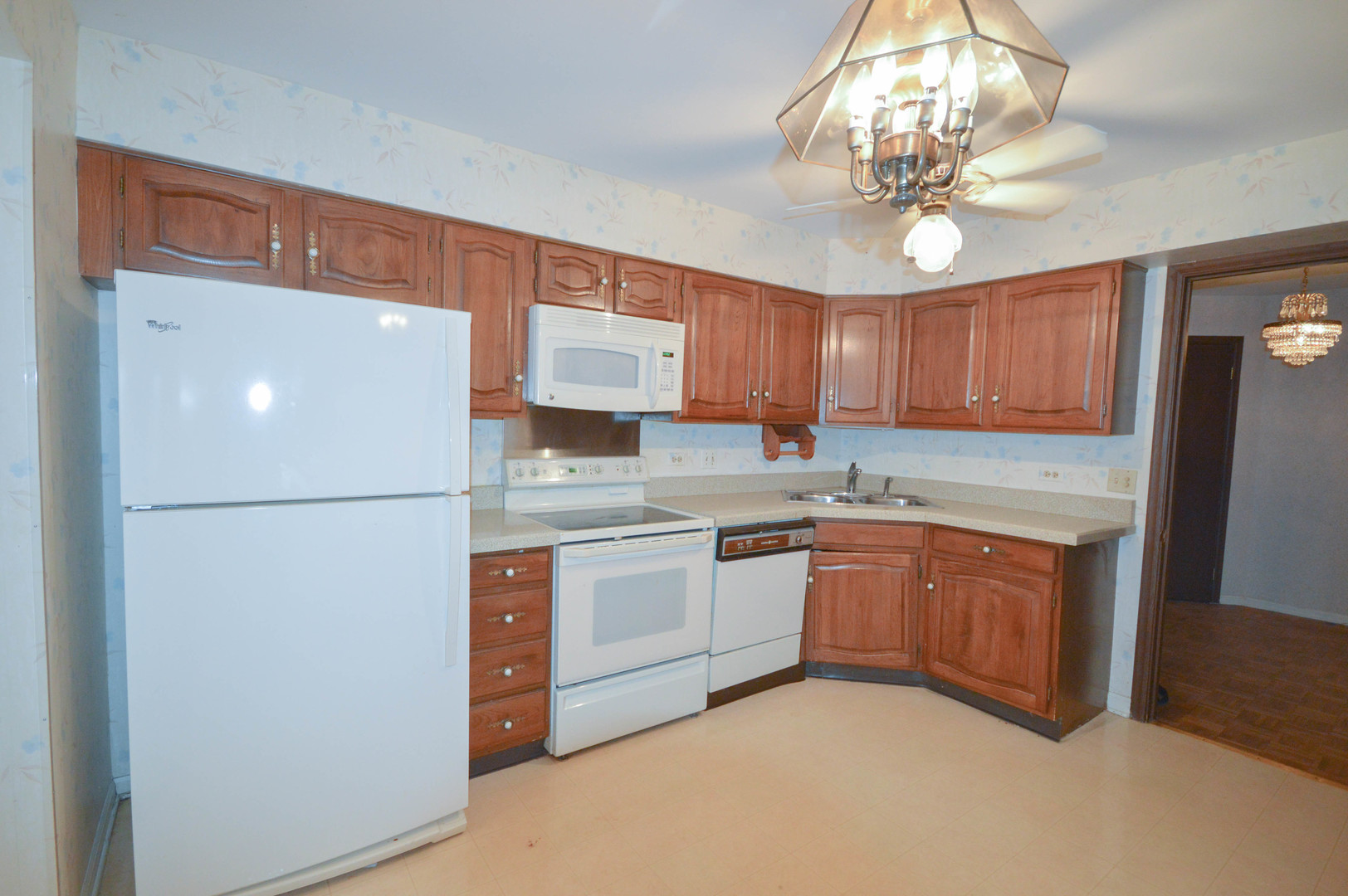 50 LAKE Boulevard 632