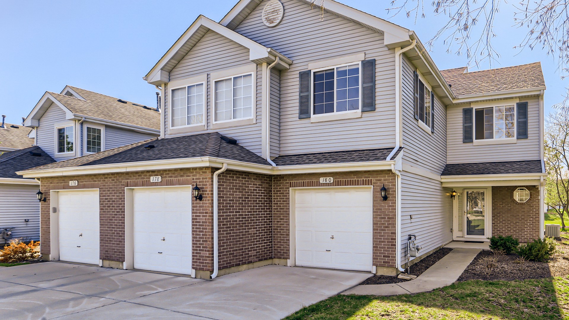 Red Rock in Schaumburg IL Homes for Sale Red Rock in Schaumburg Real