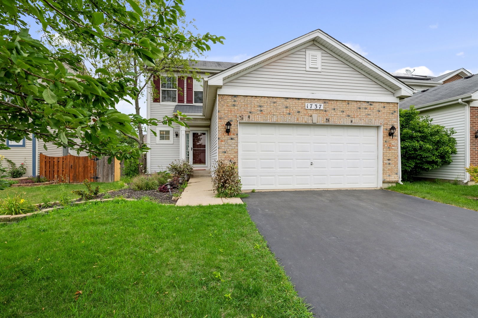 Lakewood Grove in Round Lake IL Homes for Sale Lakewood Grove in