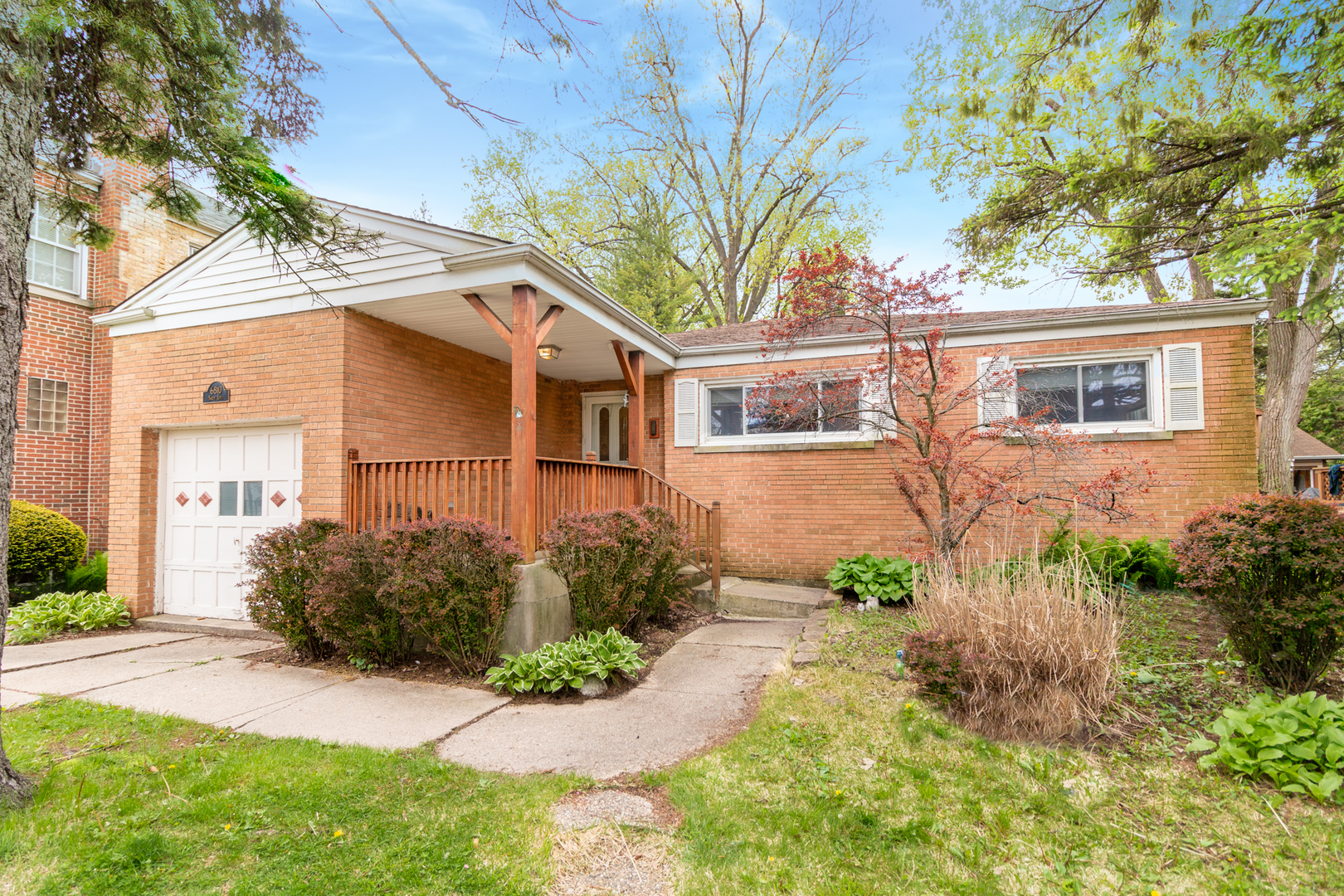 Edgebrook in Chicago IL Homes for Sale Edgebrook in Chicago Real