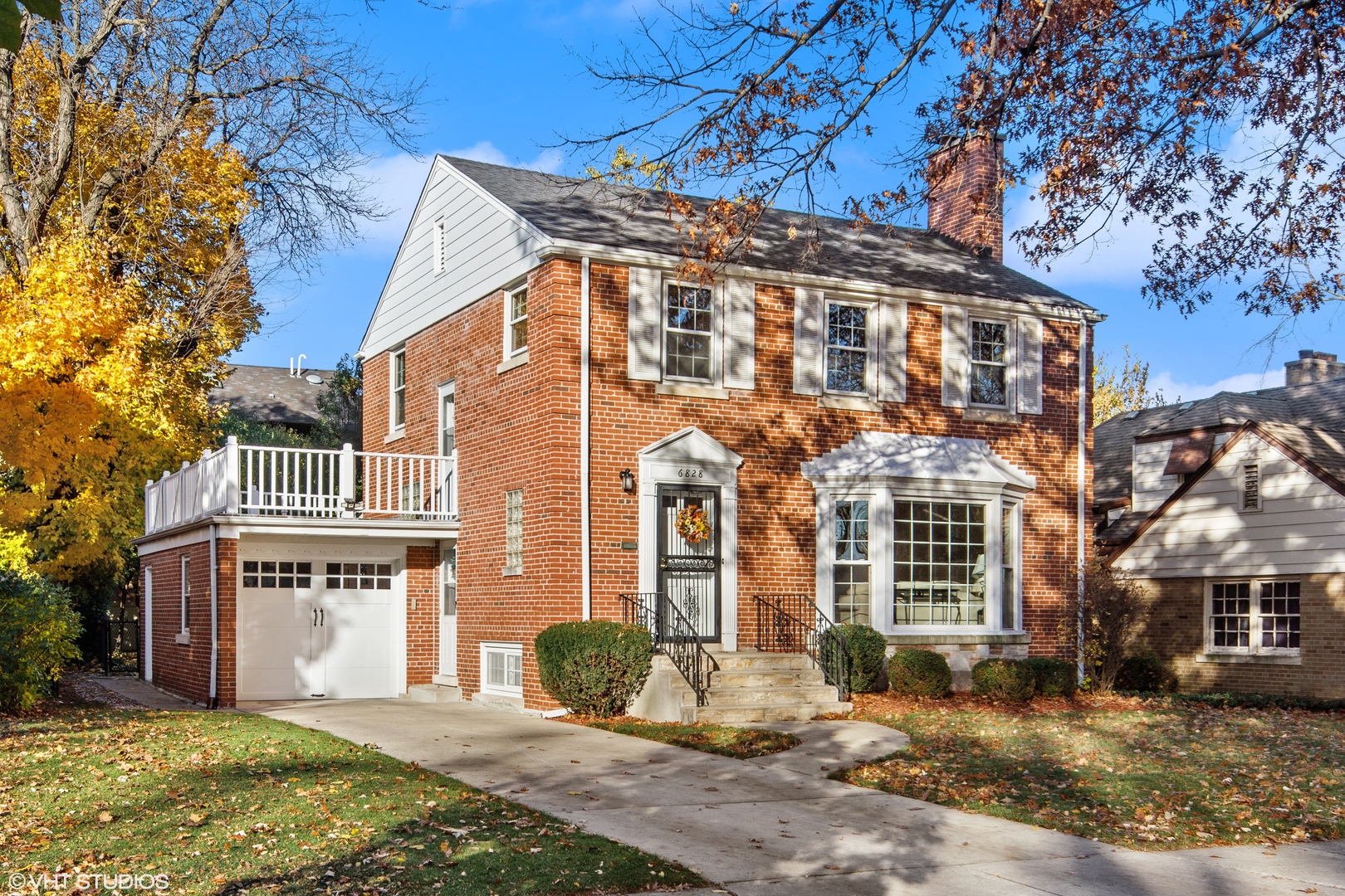4 House in Norwood Park
