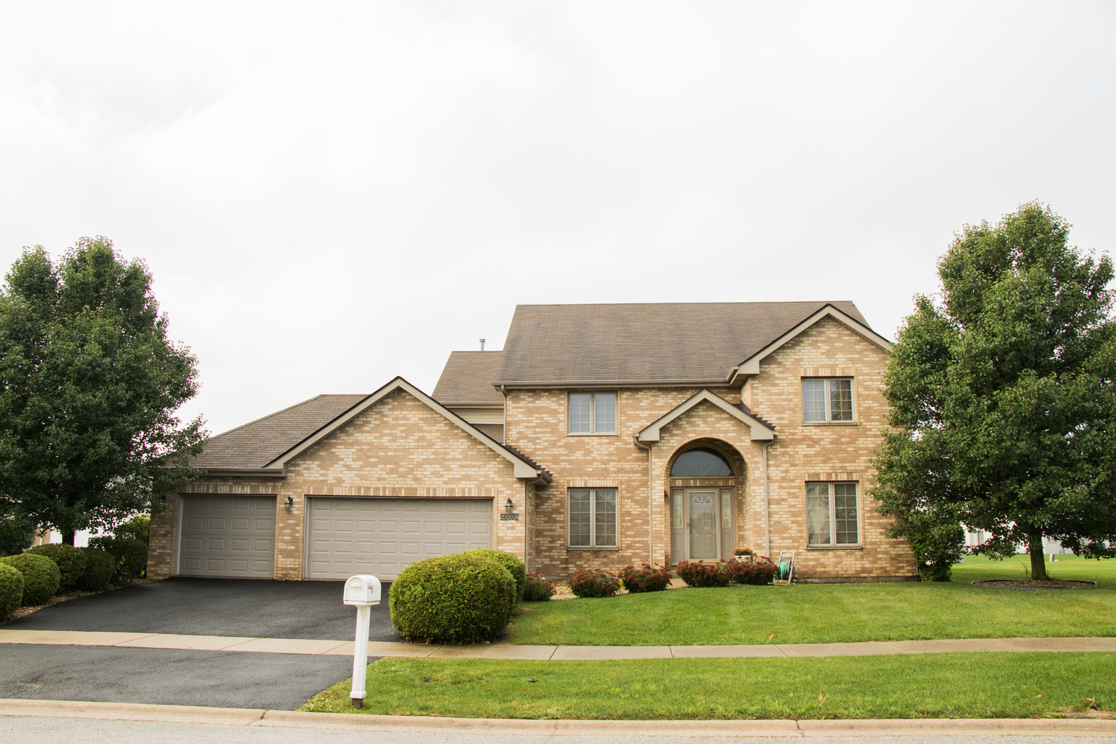 Ridgeland Manor in Matteson IL Homes for Sale Ridgeland Manor in