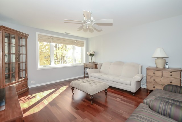 6411 Lincoln Avenue 301