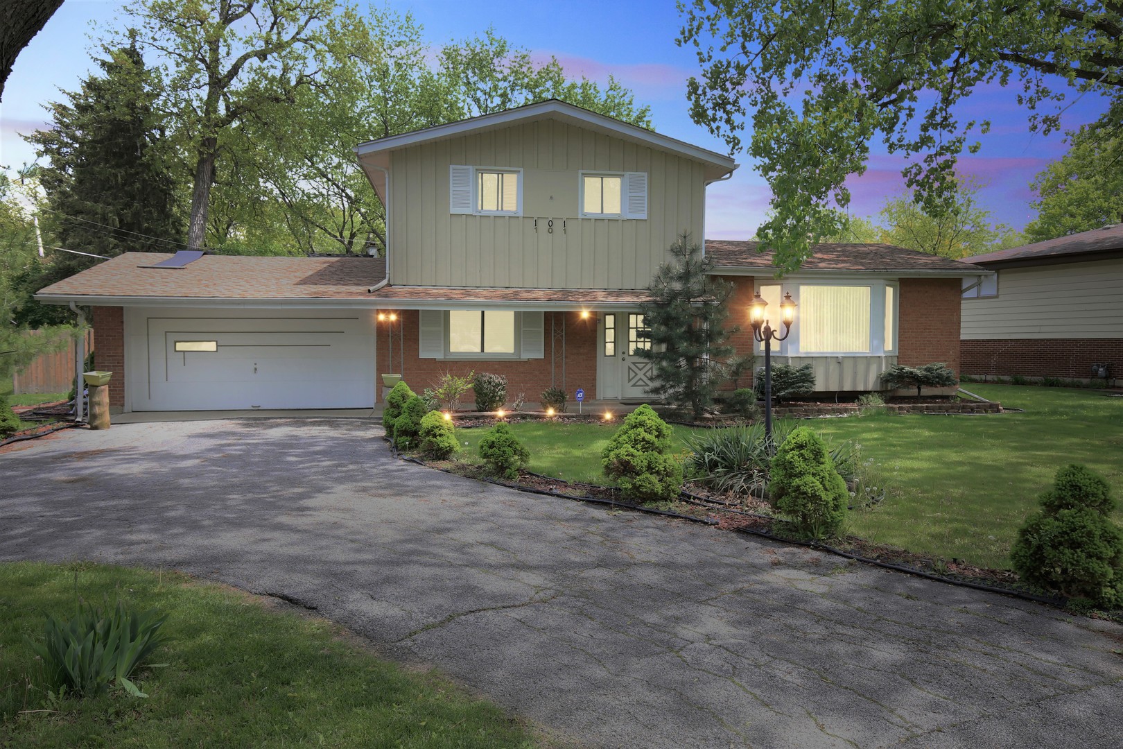 Wood Dale IL Homes for Sale Wood Dale Real Estate Bowers Realty Group