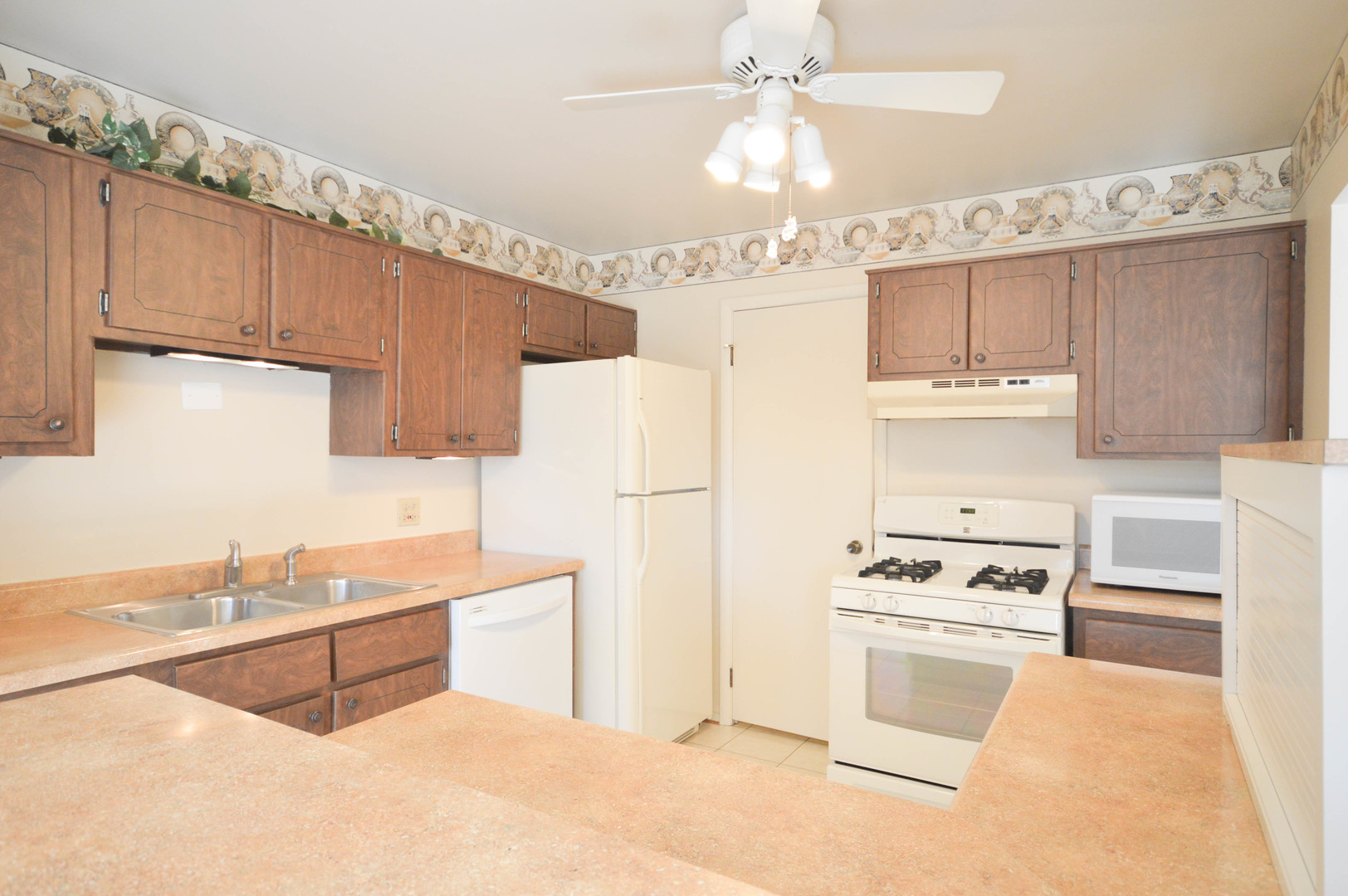 1019 Boxwood Court B1