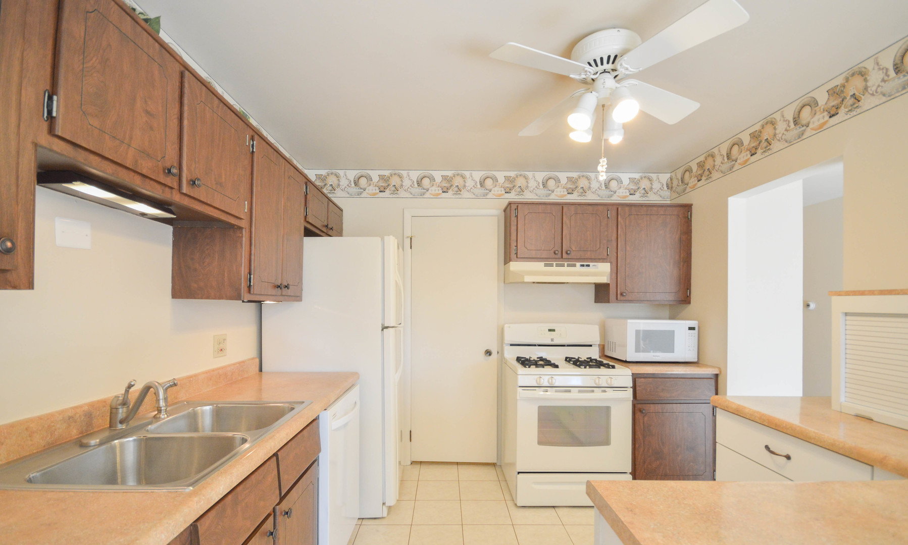 1019 Boxwood Court B1