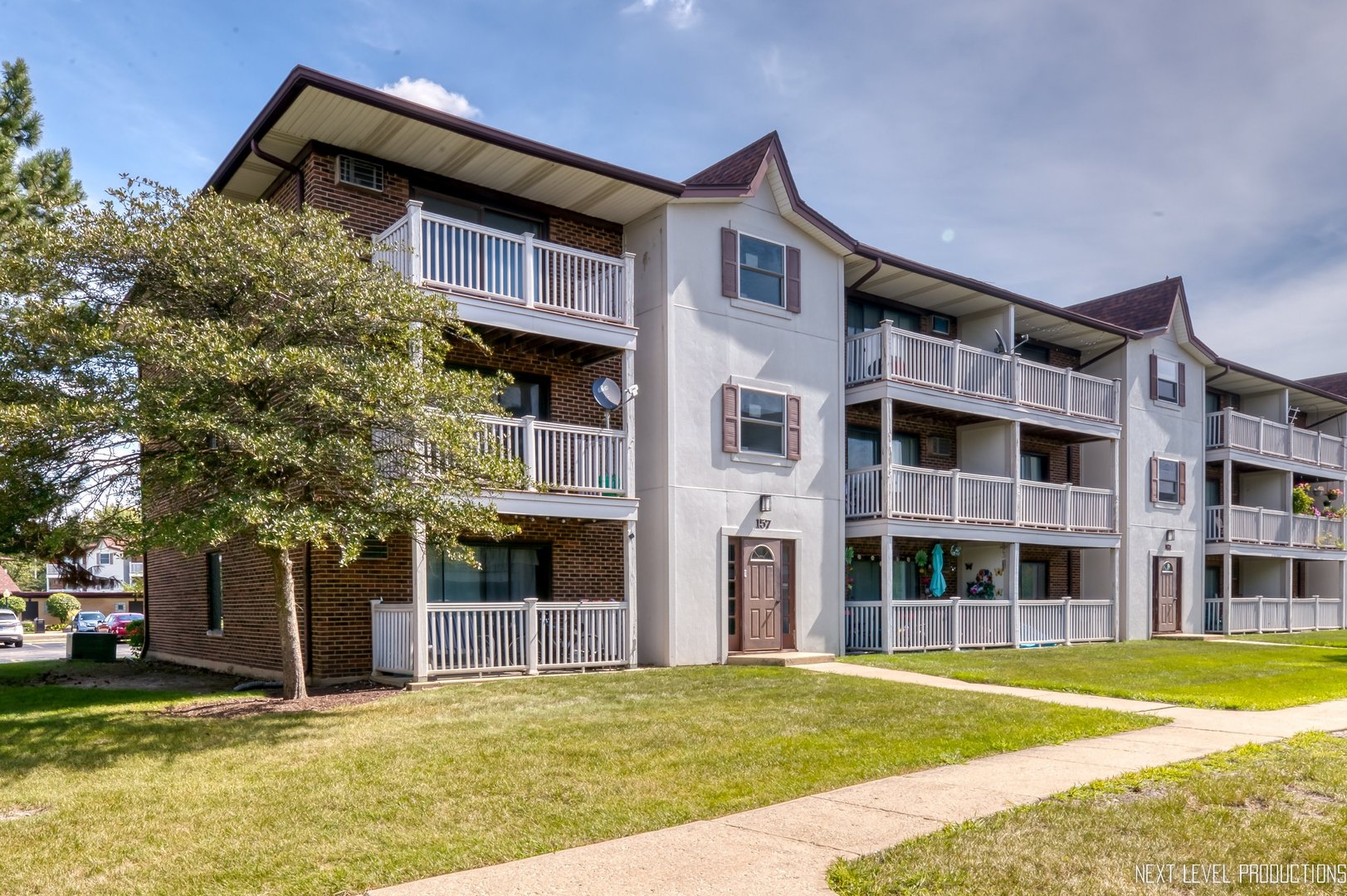 Willows Of Fox Valley in Aurora IL Homes for Sale Willows Of Fox Valley in Aurora Real Estate