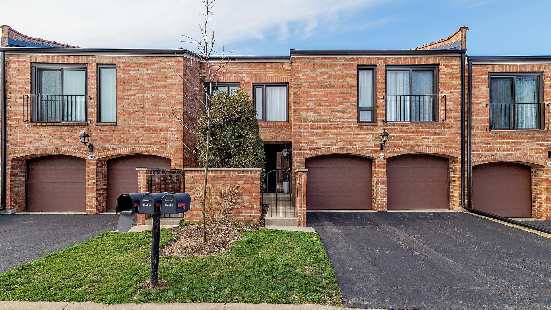 Oak Brook IL Homes for Sale Oak Brook Real Estate Bowers Realty Group