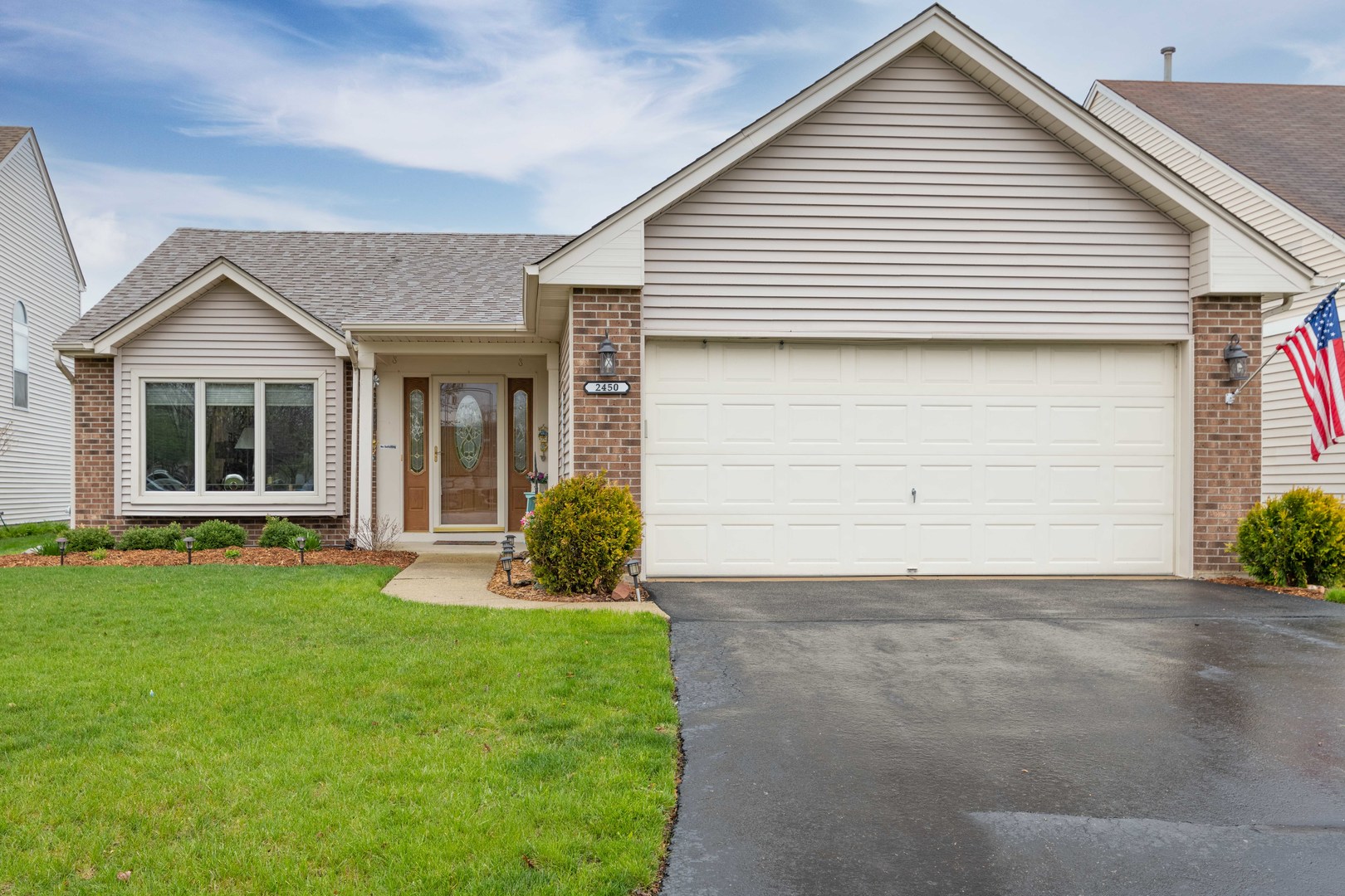 Orchard Valley in Aurora IL Homes for Sale Orchard Valley in Aurora