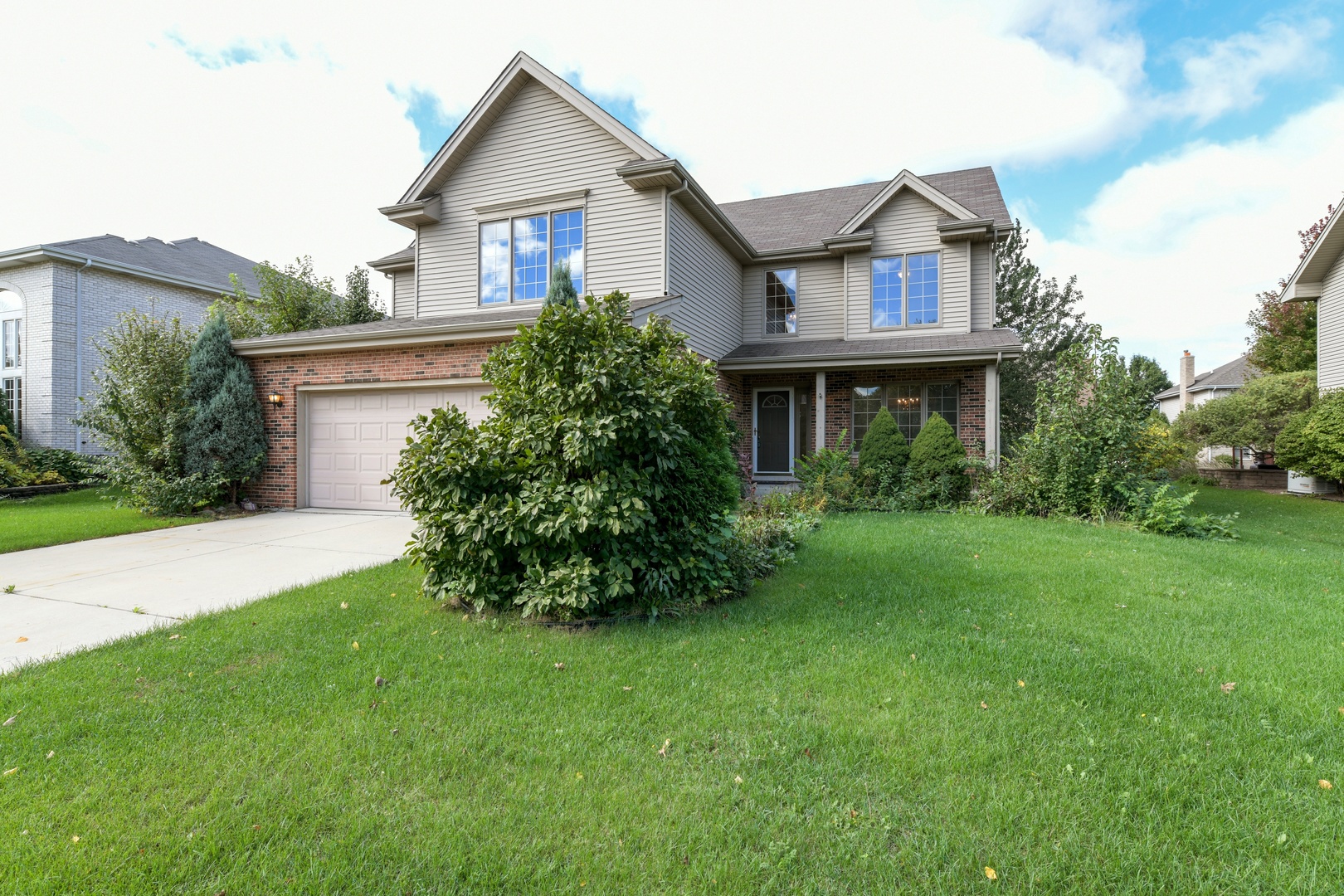 Farmingdale Village in Woodridge IL Homes for Sale Farmingdale