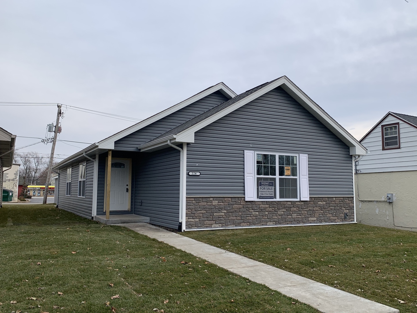 224 North La Salle Avenue Bradley IL 60915