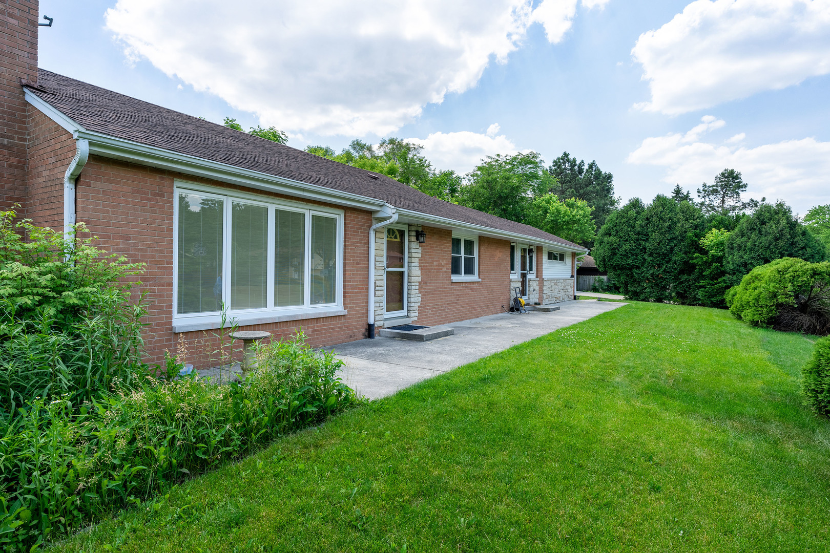 Loch Lomond in Mundelein IL Homes for Sale Loch Lomond in Mundelein